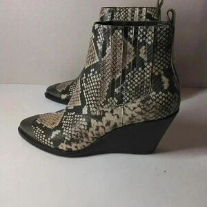 Treasure & bond pointed toe black and tan wedge snake skin booties